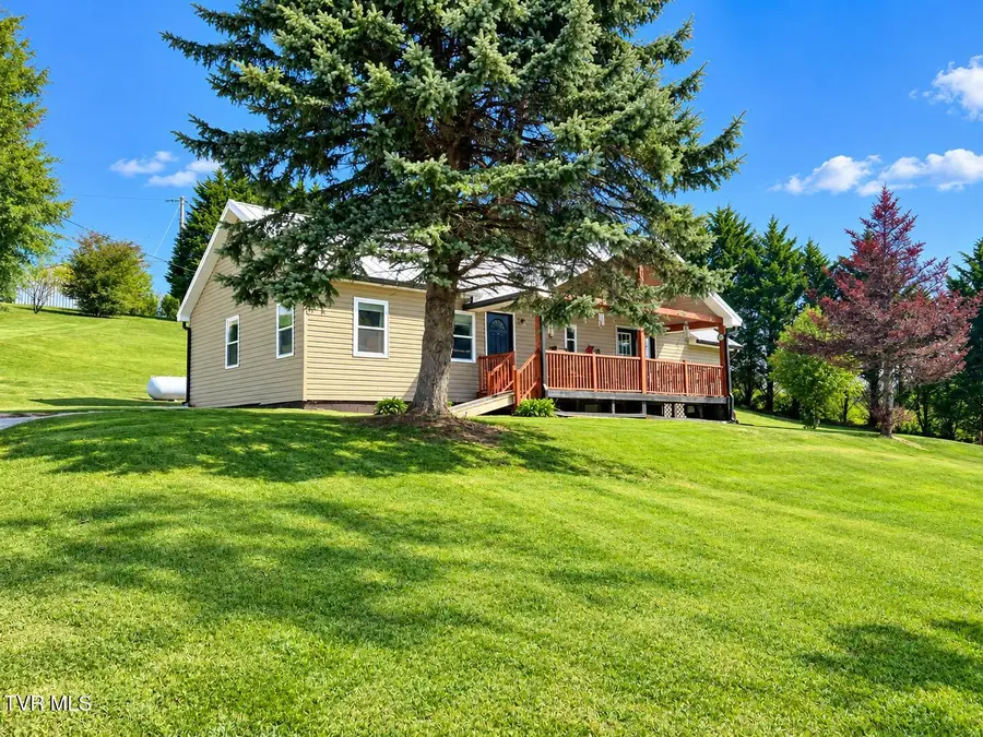 348 Piercetown Road, Butler, TN 37640 - #3