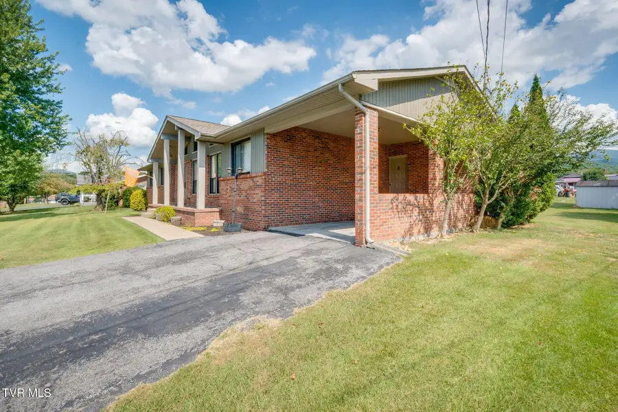 103 Mesa Drive, Erwin, TN 37650 - #3