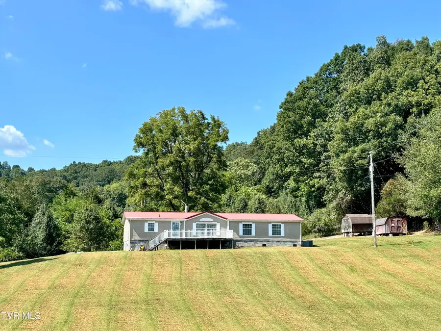 278 Erie Drive, Pennington Gap, VA 24277 - #2