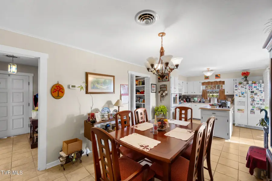 16261 Mary Street, Abingdon, VA 24210 - #2