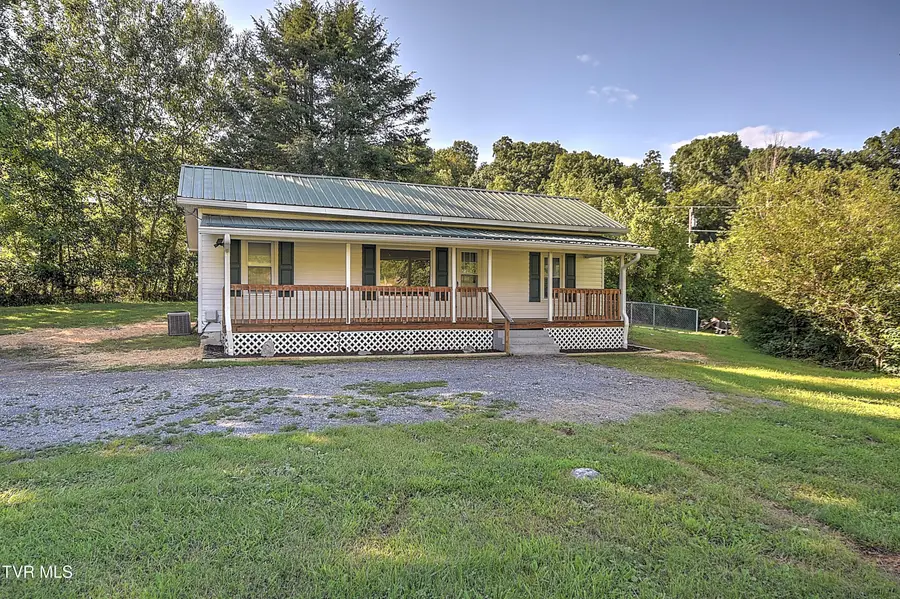 875 South Pickens Bridge Road, Johnson City, TN 37615 - #2