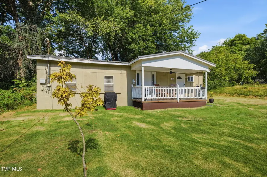 702 University Parkway, Johnson City, TN 37604 - #3
