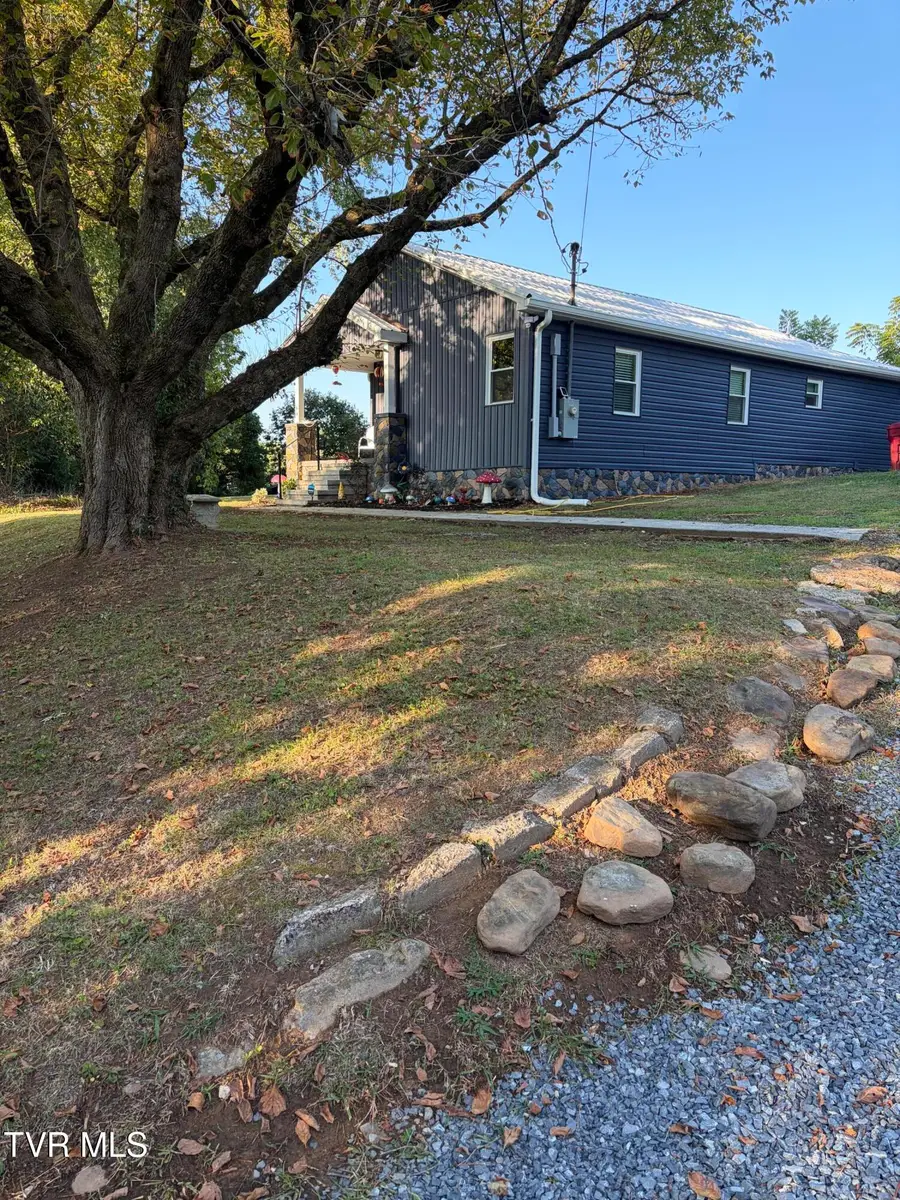 1007 Embreville Road, Johnson City, TN 37604 - #2