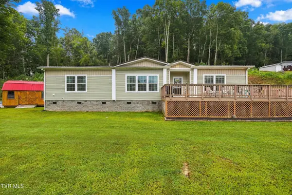 6408 Gardner Lane, Norton, VA 24273