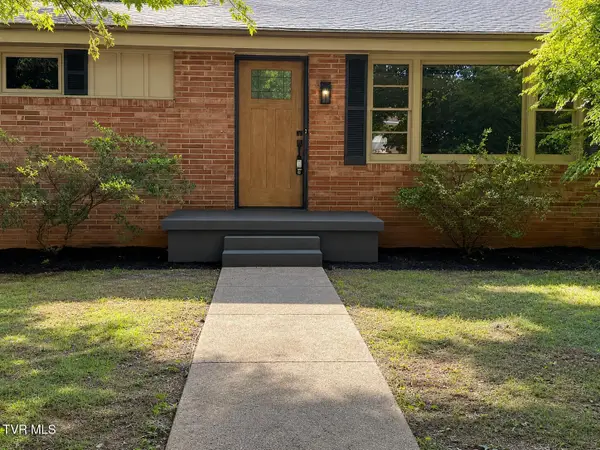 149 Elm Lane, Bluff City, TN 37618