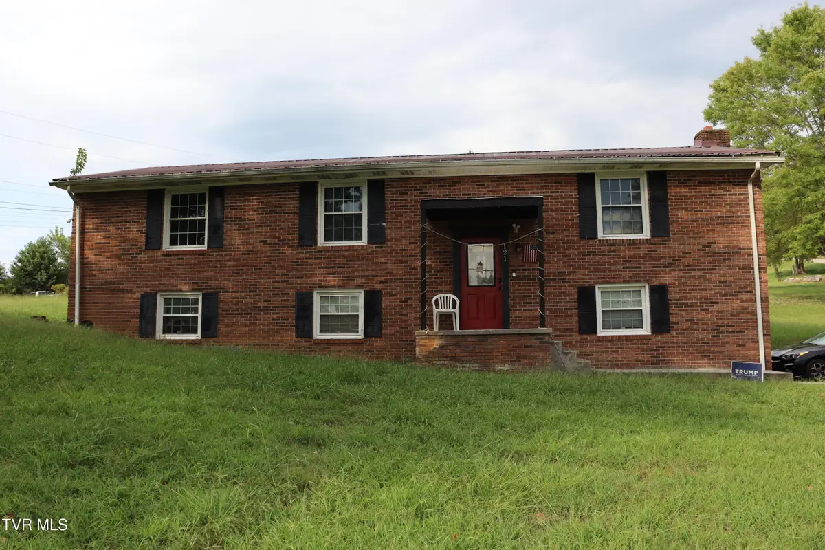 121 Daniel Christman Drive, Big Stone Gap, VA 24219 - #1