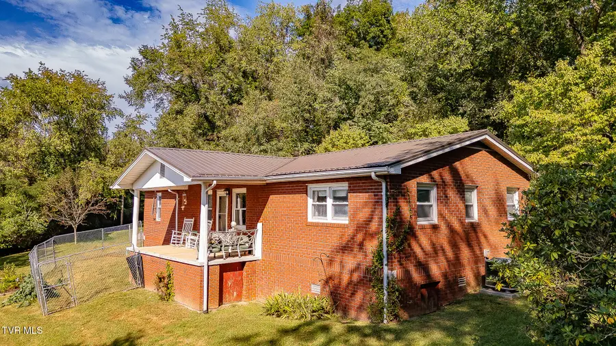 2434 Nancy Street, Elizabethton, TN 37643 - #3