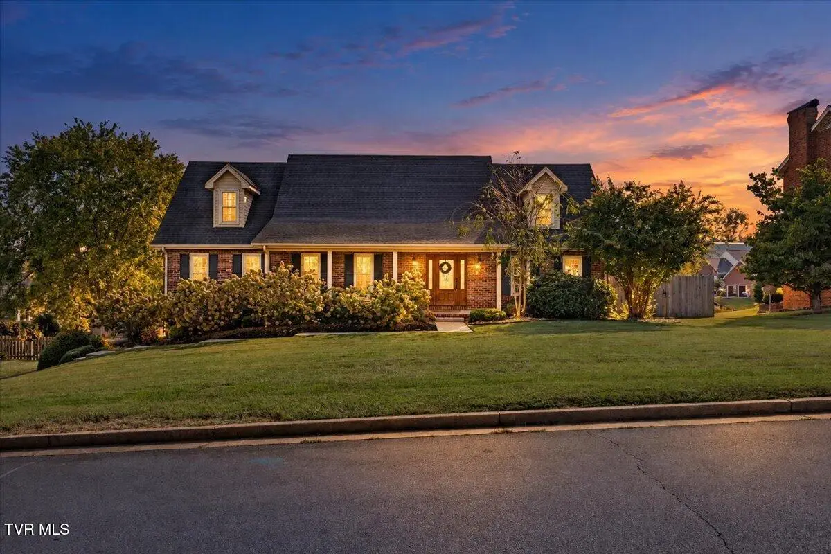 3317 Berkshire Circle, Johnson City, TN 37604 - #1
