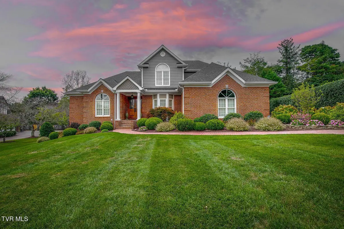 2021 Buckingham Court, Kingsport, TN 37660 - #1