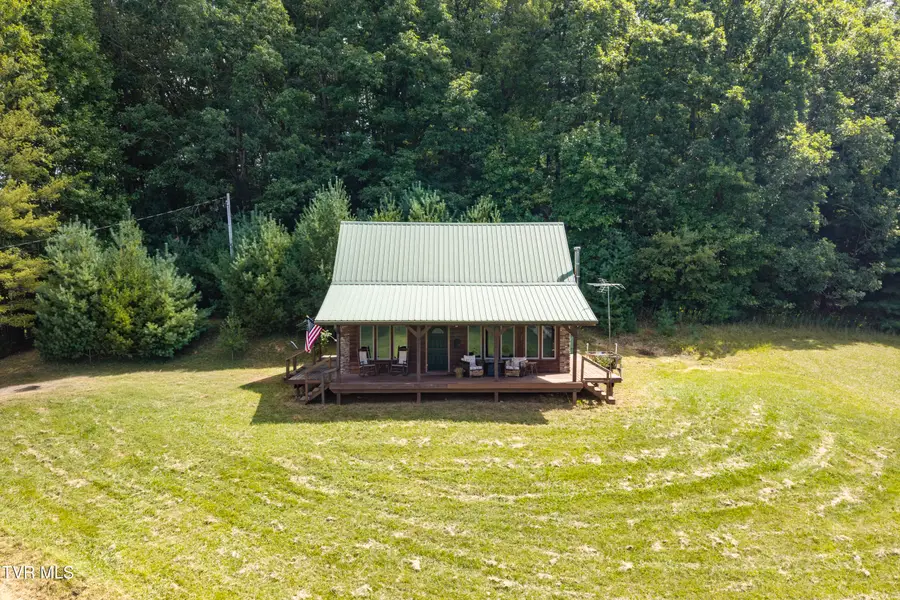 899 Avery Branch Road, Mountain City, TN 37683 - #2