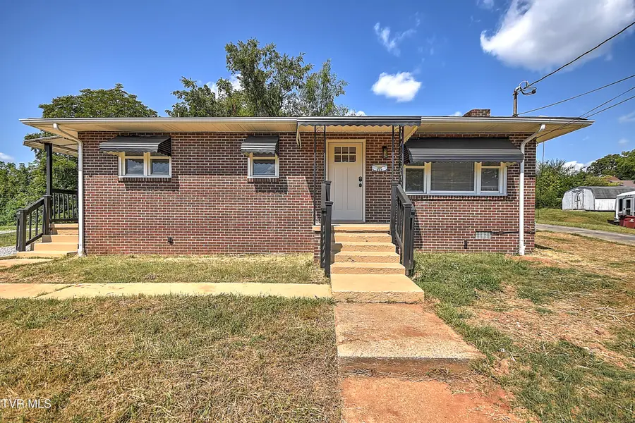 314 West 8th Avenue, Johnson City, TN 37604 - #2