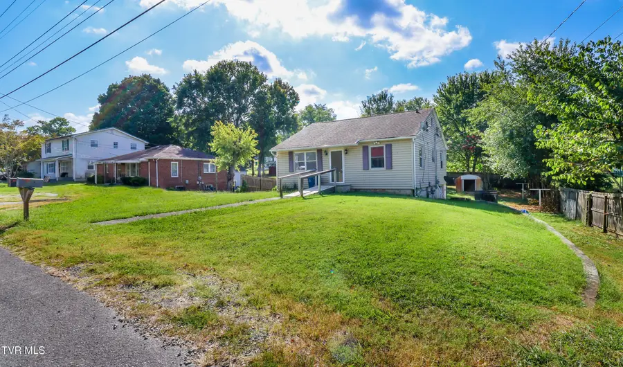 516 Brown Avenue, Morristown, TN 37813 - #2