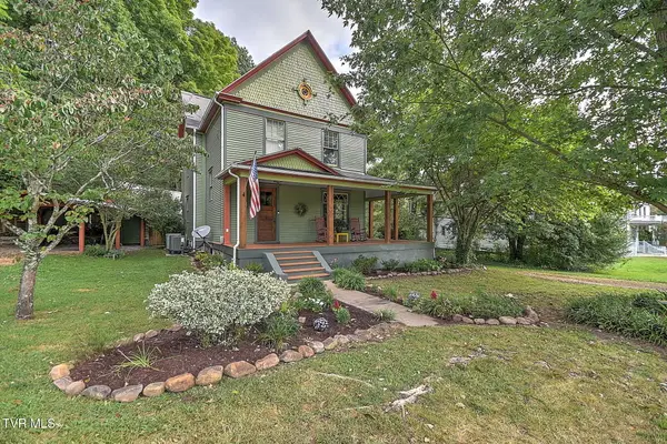 561 Clifton Street, Damascus, VA 24236