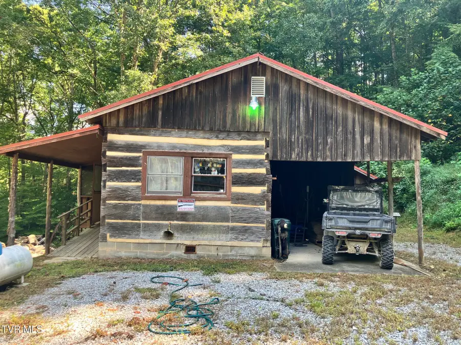 115&117 Sycamore Circle, Sneedville, TN 37869 - #2