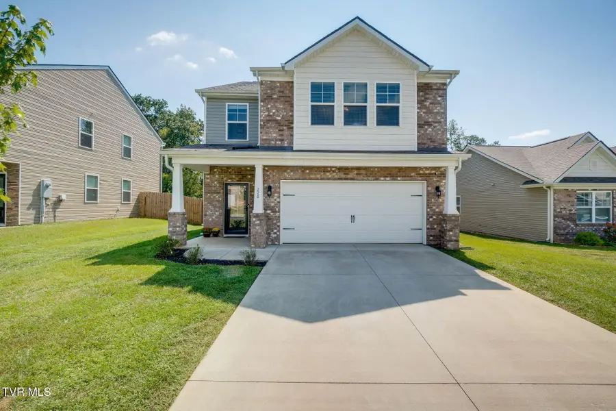 226 Crockett Drive, Church Hill, TN 37642 - #2