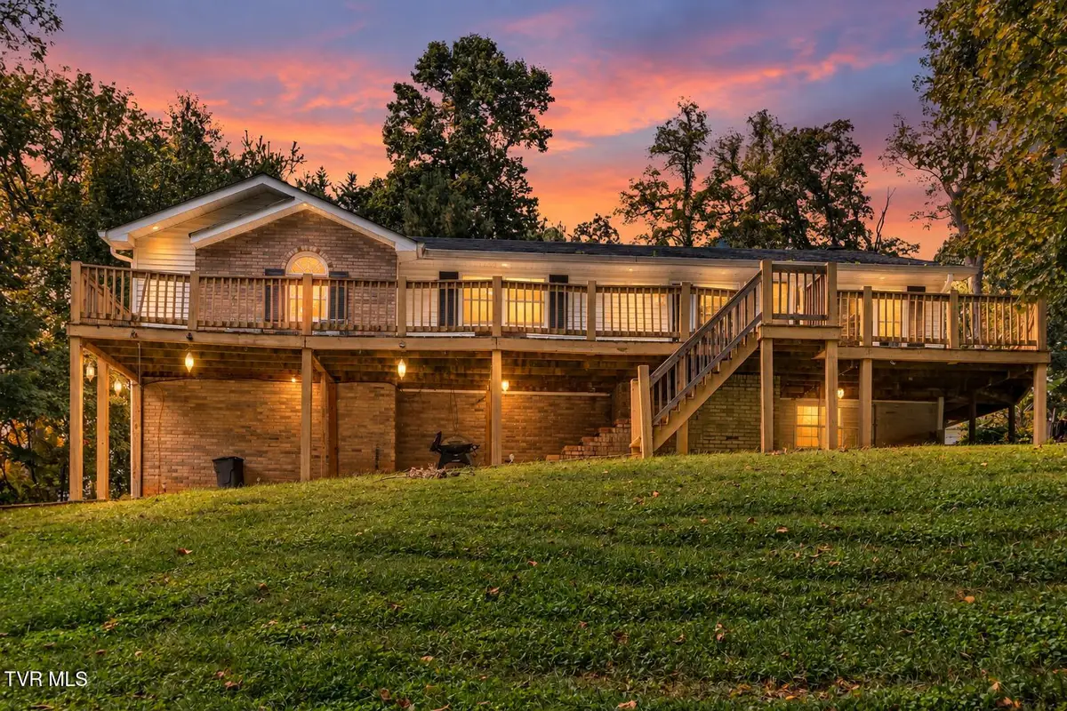 321 Winding Road, Bristol, TN 37620 - #1