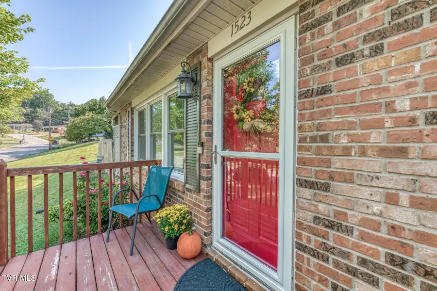 1523 Sun Valley Road, Johnson City, TN 37604 - #2