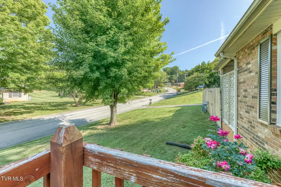 1523 Sun Valley Road, Johnson City, TN 37604 - #3