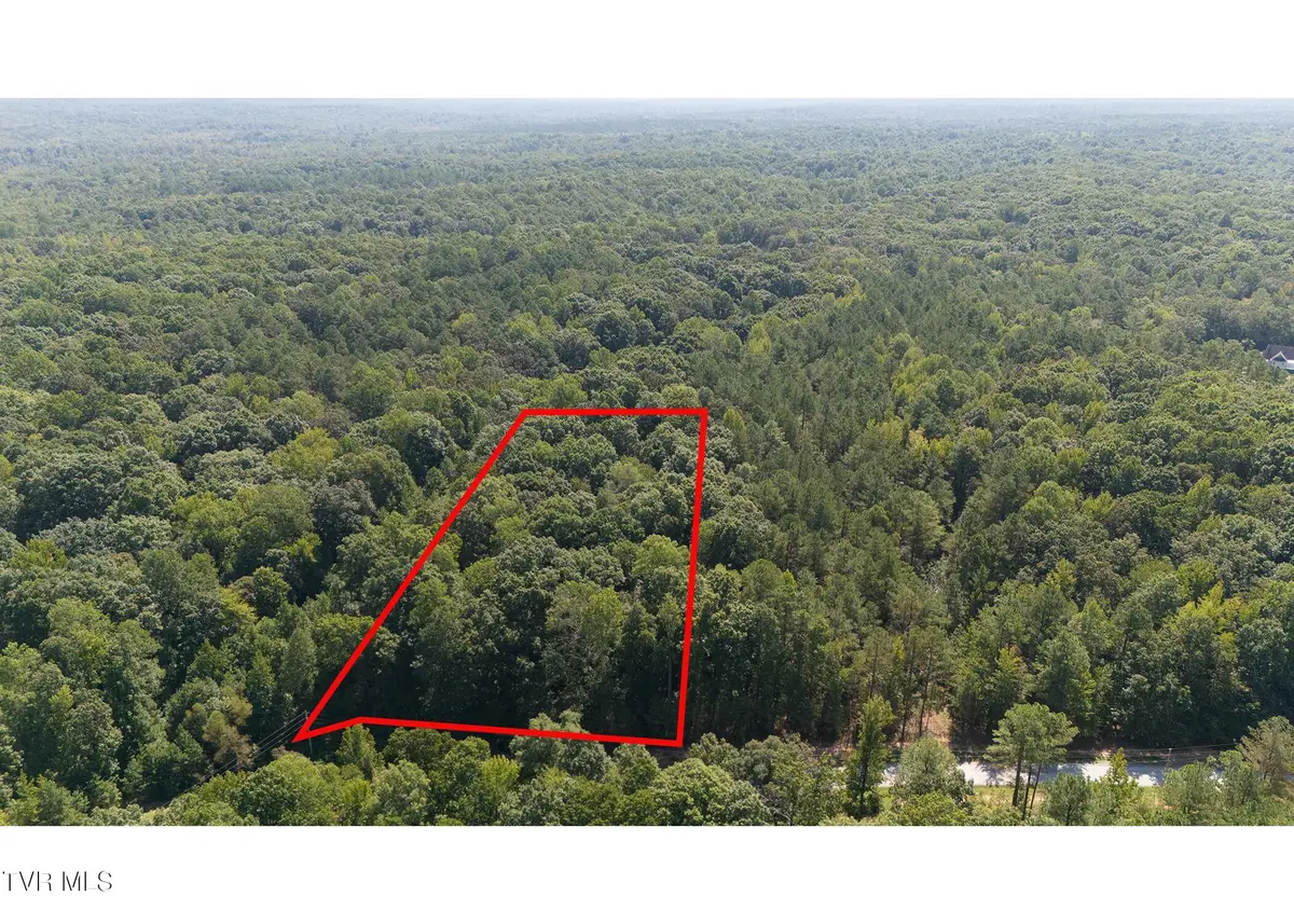 815 Strike King Drive Drive, Jackson, TN 38301 - #1