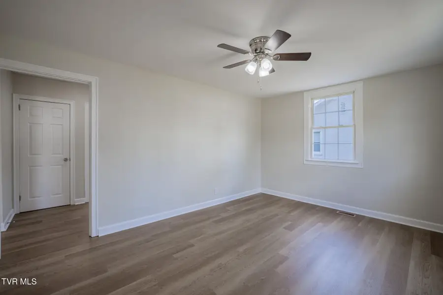 1433 Garden Drive, Kingsport, TN 37664 - #2