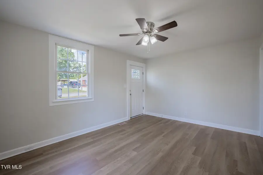 1433 Garden Drive, Kingsport, TN 37664 - #3