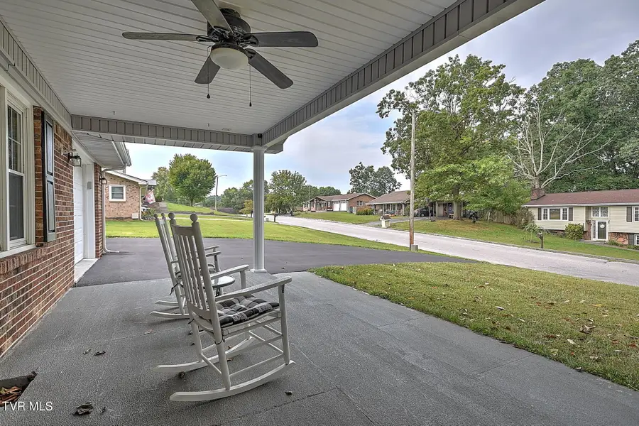 393 Mosswood Lane, Bristol, VA 24201 - #3