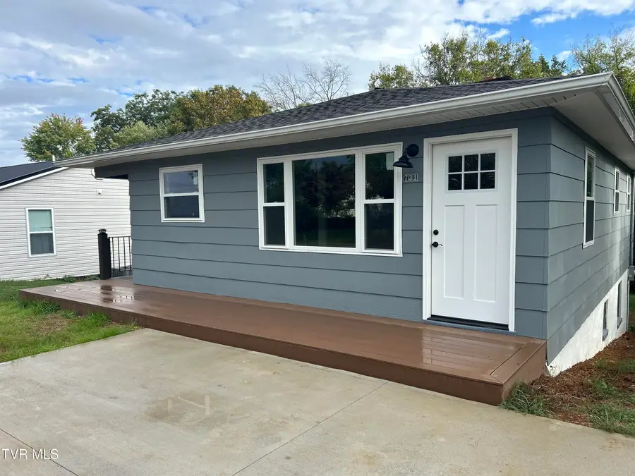 731 Lennie Avenue, Morristown, TN 37813 - #2