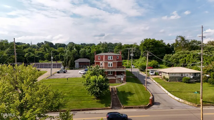 2000 Netherland Inn Road, Kingsport, TN 37660 - #2