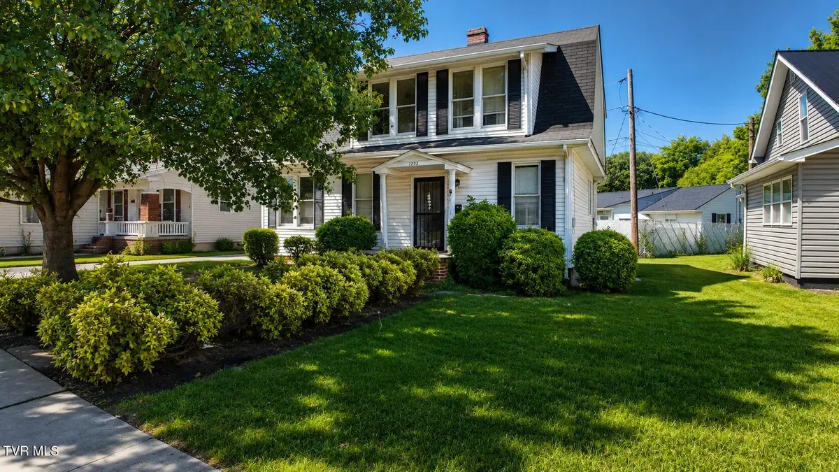 1242 East Center Street, Kingsport, TN 37660 - #1