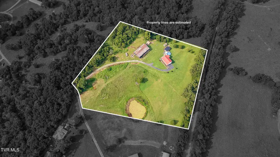 161 Phipps Street, Surgoinsville, TN 37873 - #2