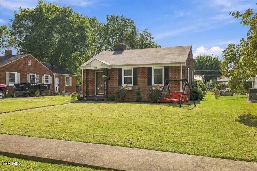 1565 Pineola Avenue, Kingsport, TN 37664 - #2