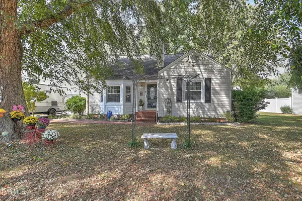 413 West D Street, Elizabethton, TN 37643