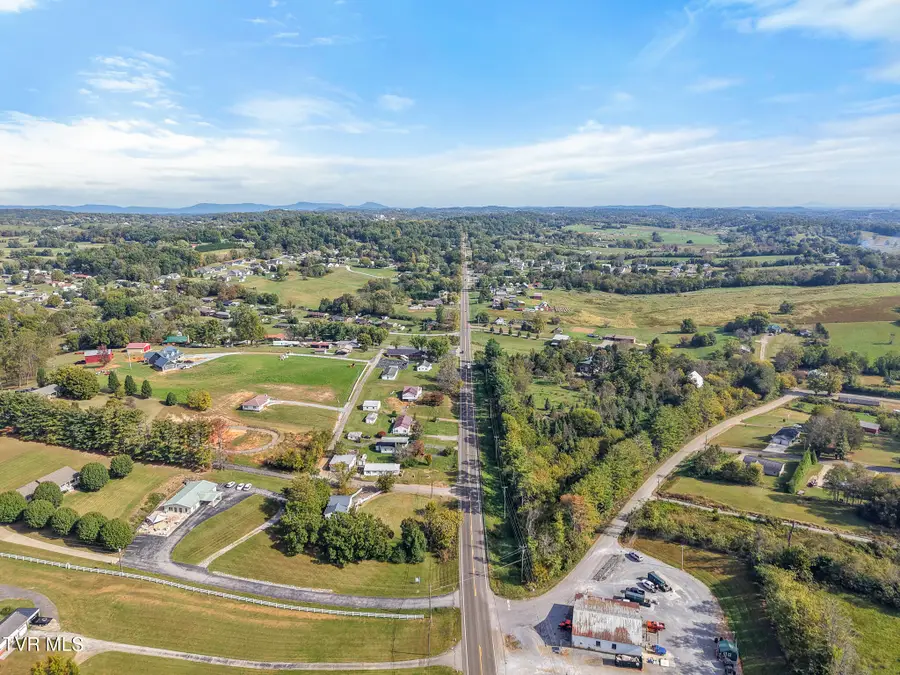 208 Majestic Circle, Greeneville, TN 37743 - #3