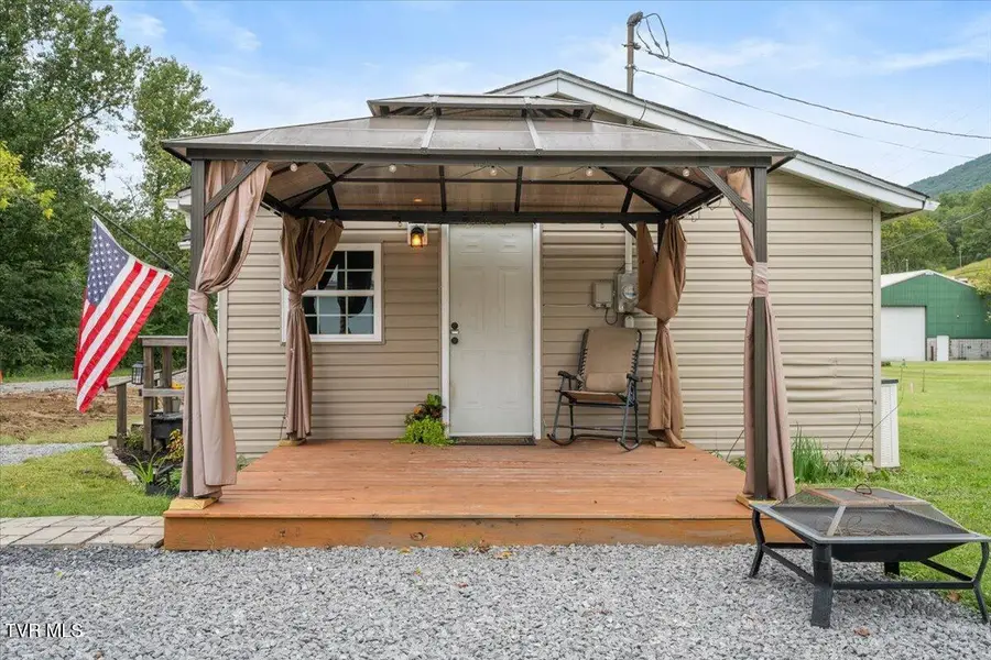 2639 Bristol Highway, Gate City, VA 24251 - #2