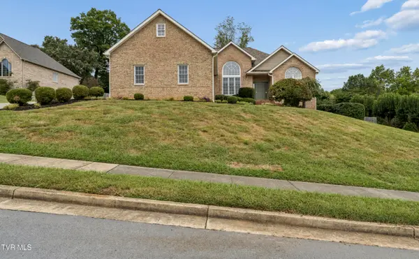 404 Mizpah Hills Drive, Johnson City, TN 37604