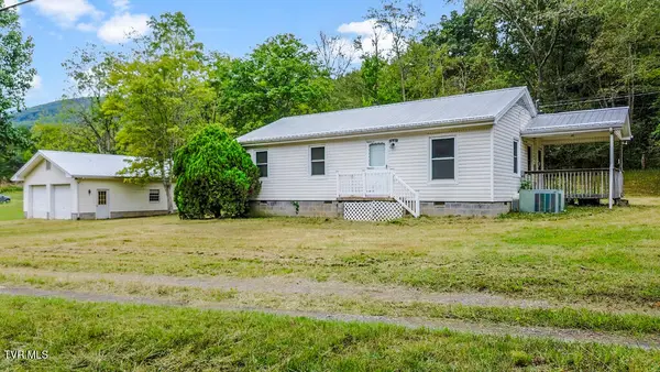 2641 Ap Carter Highway, Hiltons, VA 24258