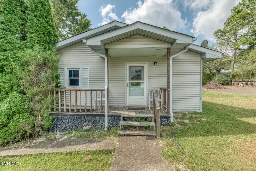 282 Cave Hill Road, Blountville, TN 37617 - #2