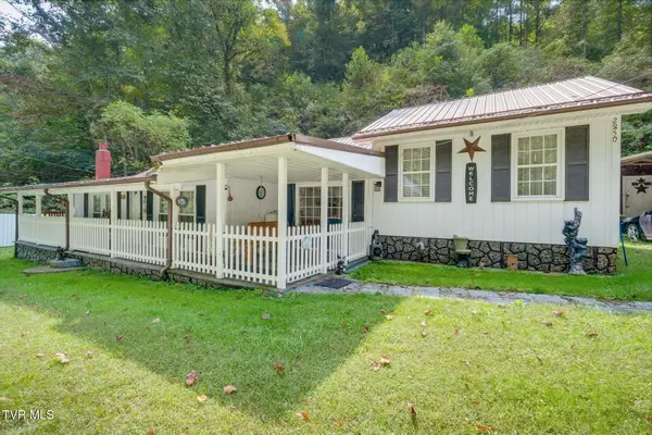 2850 Ely Pucketts Creek Road, Pennington Gap, VA 24277