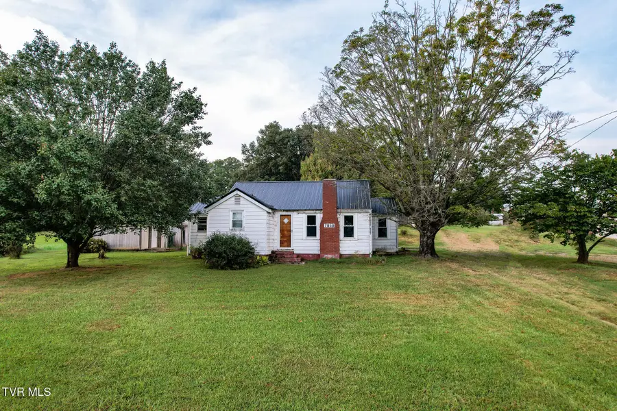 7958 Blue Springs Parkway, Mosheim, TN 37818 - #2