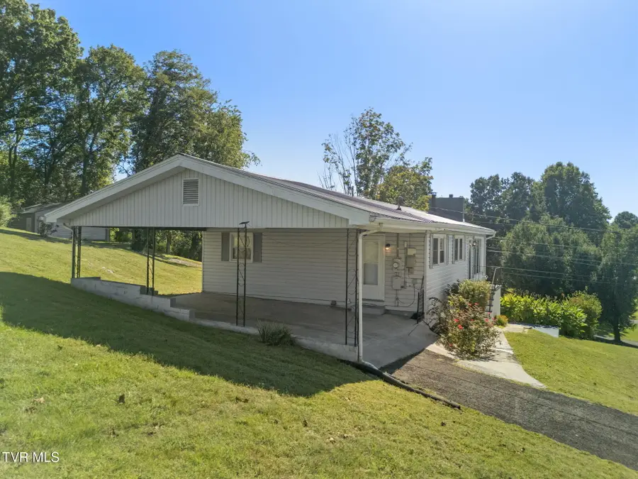 336 Cedar Street, Bluff City, TN 37618 - #3