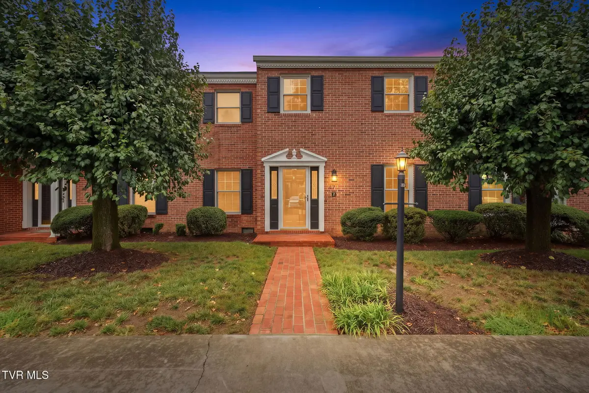 2734 East Oakland Avenue #E47, Johnson City, TN 37601 - #1
