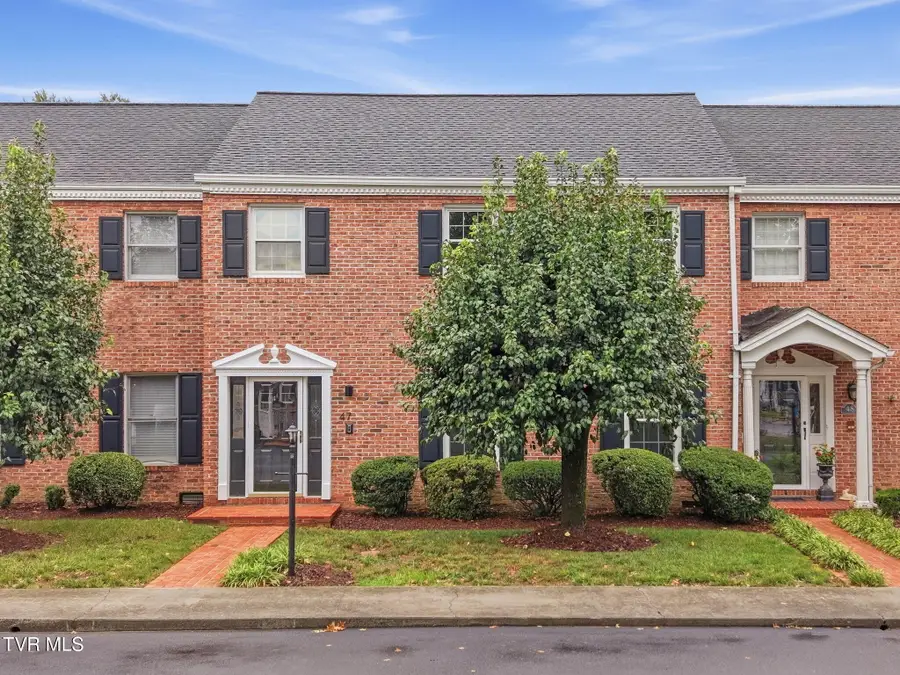 2734 East Oakland Avenue #E47, Johnson City, TN 37601 - #3