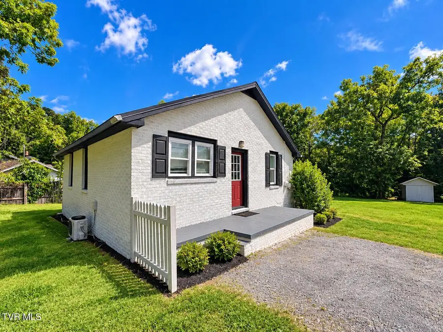 201 Mcneil Street, Kingsport, TN 37665 - #3