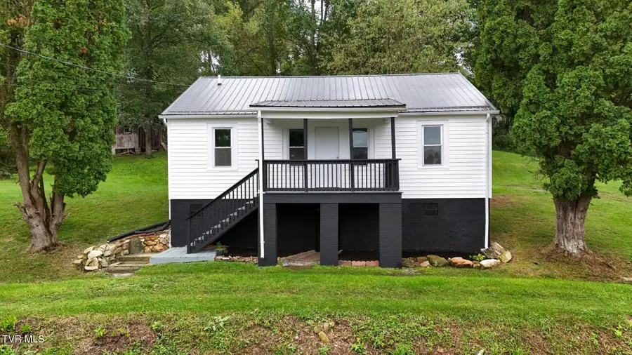 222 Emmett Road, Bristol, TN 37620 - #2