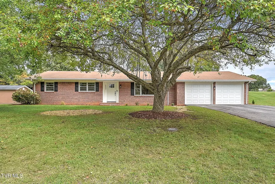 18221 Westwood Drive, Abingdon, VA 24211 - #2