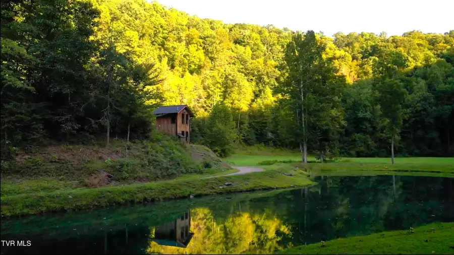 404 Housewright Hollow Road, Surgoinsville, TN 37873 - #3