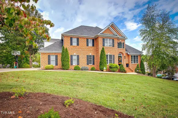 2028 Ambridge Drive, Kingsport, TN 37664