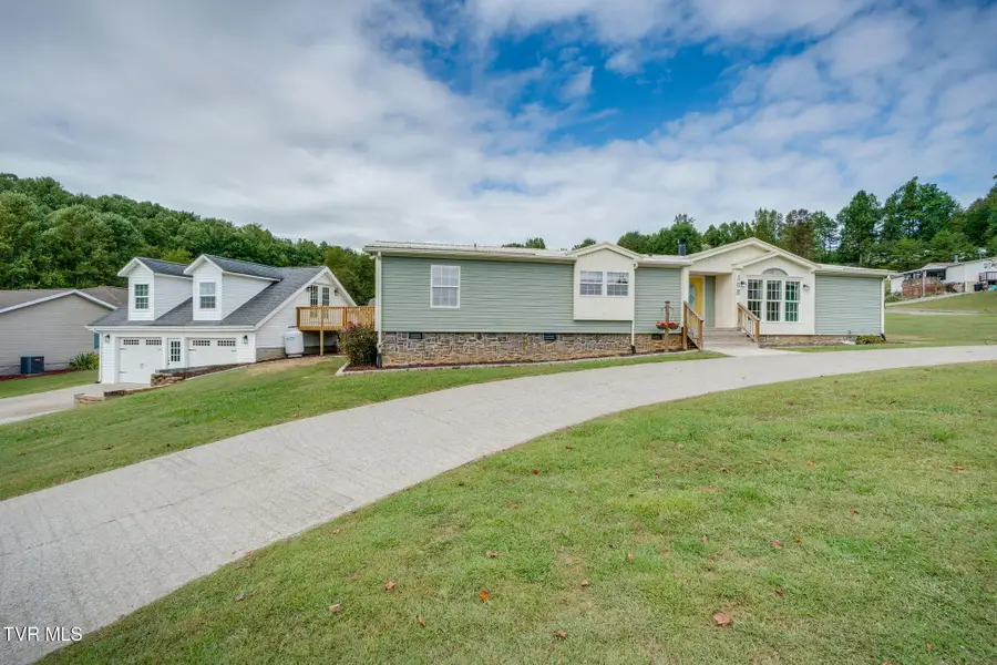105 Dale View Drive, Blountville, TN 37617 - #2