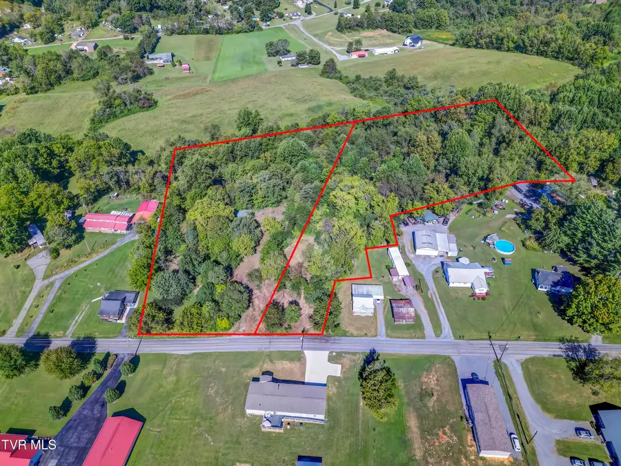213 Valley Pike Road, Bristol, TN 37620 - #2