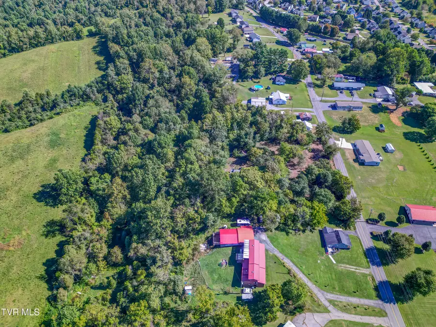 213 Valley Pike Road, Bristol, TN 37620 - #3